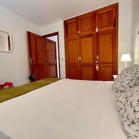 Apartament Oceanfront In Center Of Gigantes