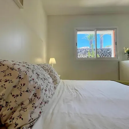 Apartament Oceanfront In Center Of Gigantes *